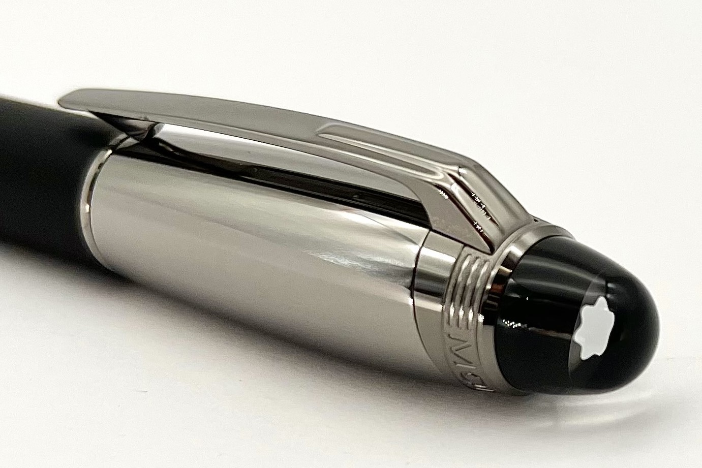 MontblancMB126365StarwalkerDoueUltraBlackFineliner_K